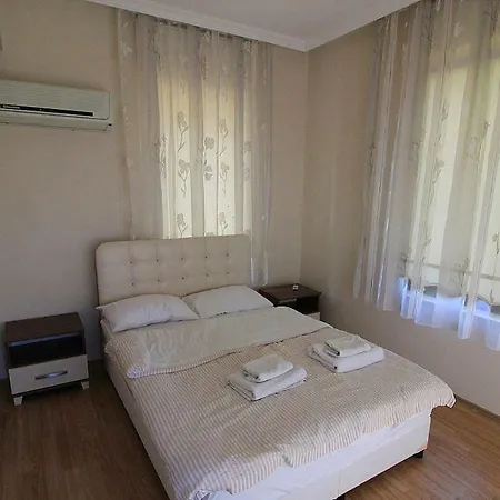 Country Villas Вилла *